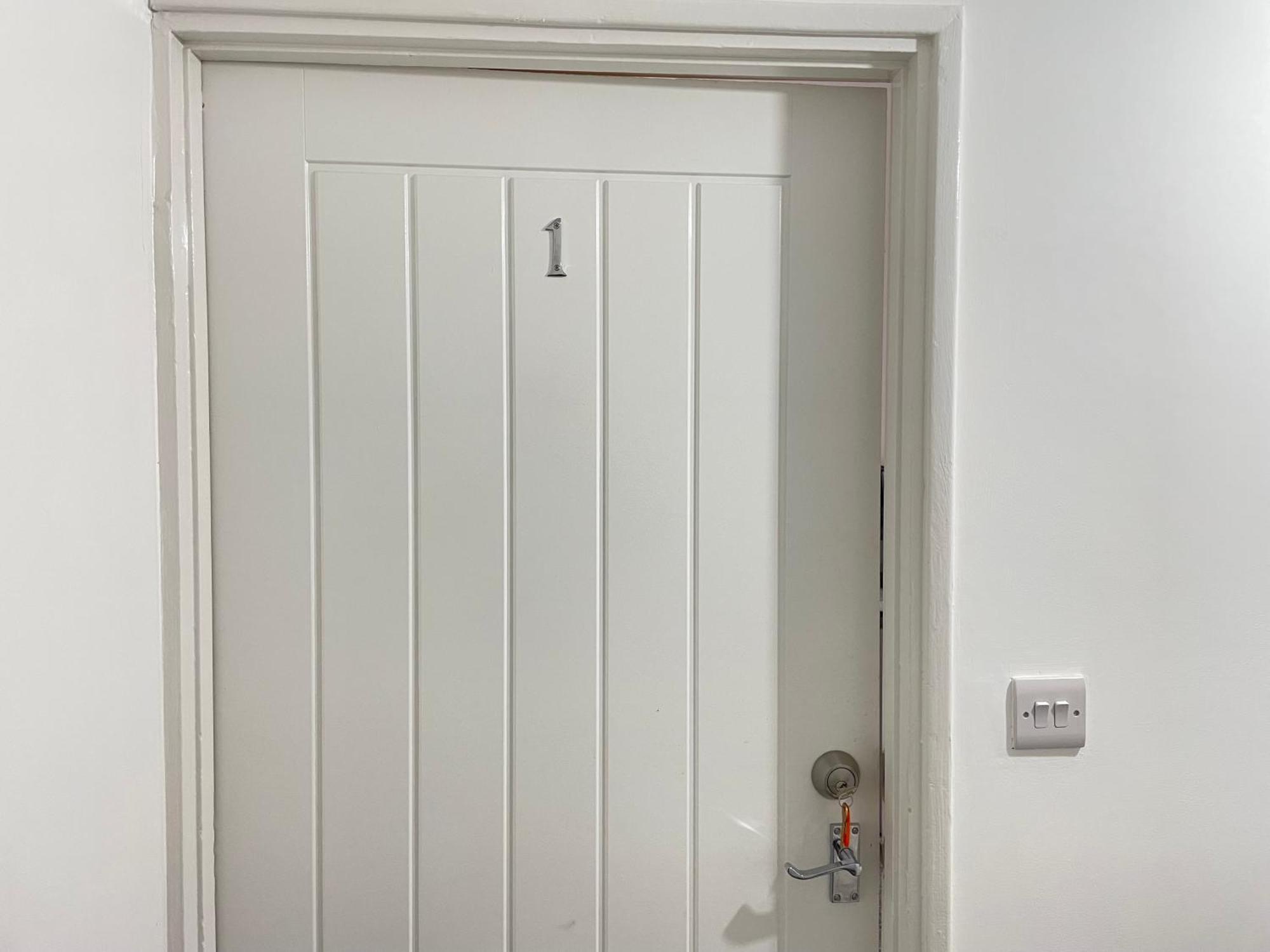 4 Bedroom 2 Bathroom Shared House - Near Bhx And Nec Μπέρμιγχαμ Εξωτερικό φωτογραφία