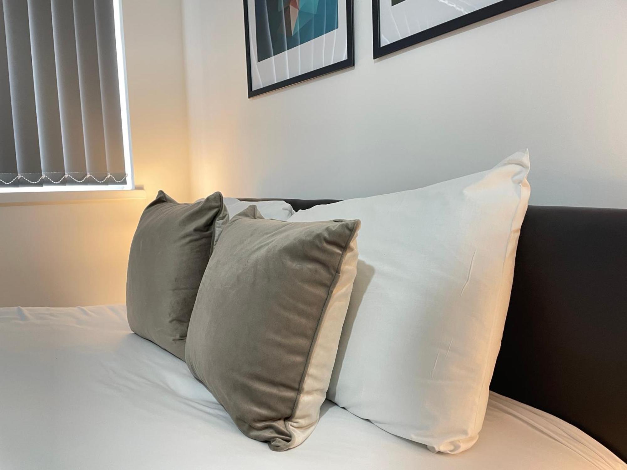 4 Bedroom 2 Bathroom Shared House - Near Bhx And Nec Μπέρμιγχαμ Εξωτερικό φωτογραφία
